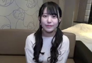 小姐姐平台蝴蝶逼嫩妹主播小樱桃0409收费直播秀肤色白
